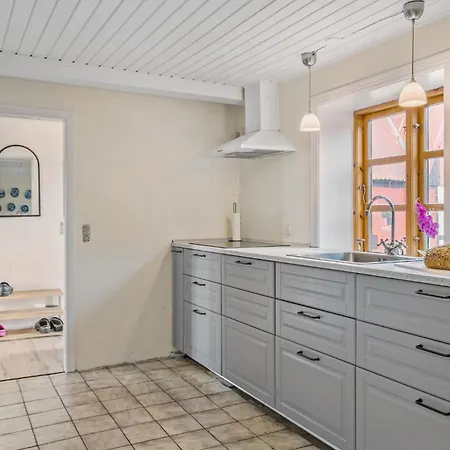 Holiday home Amazing In With Kitchen